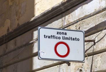 Comment éviter une amende avec une voiture de location en Italie ?