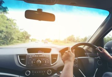 6 conseils si vous louez une voiture dans un pays où l’on roule à gauche