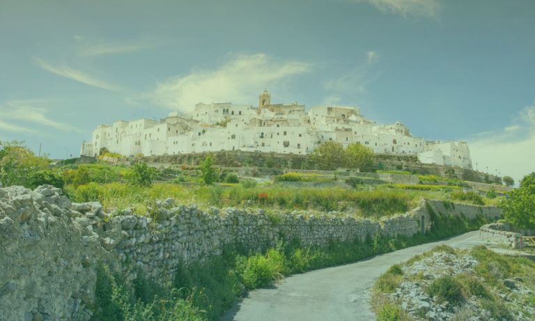 ostuni-italie-768x461