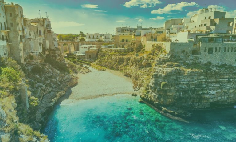 polignano-a-mare-italie-768x461