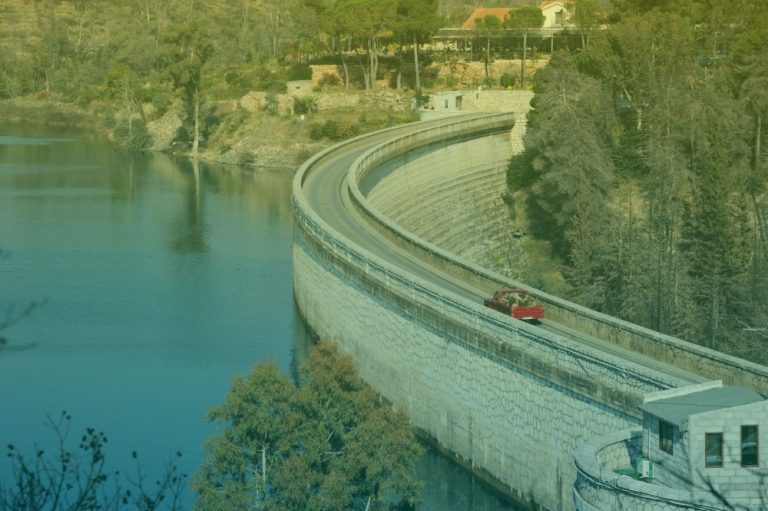 griekenland-attica-marathon-dam-1