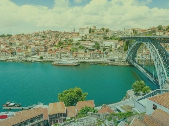 Que faire autour de Porto ? Beaux villages à découvrir autour de Porto en voiture de location