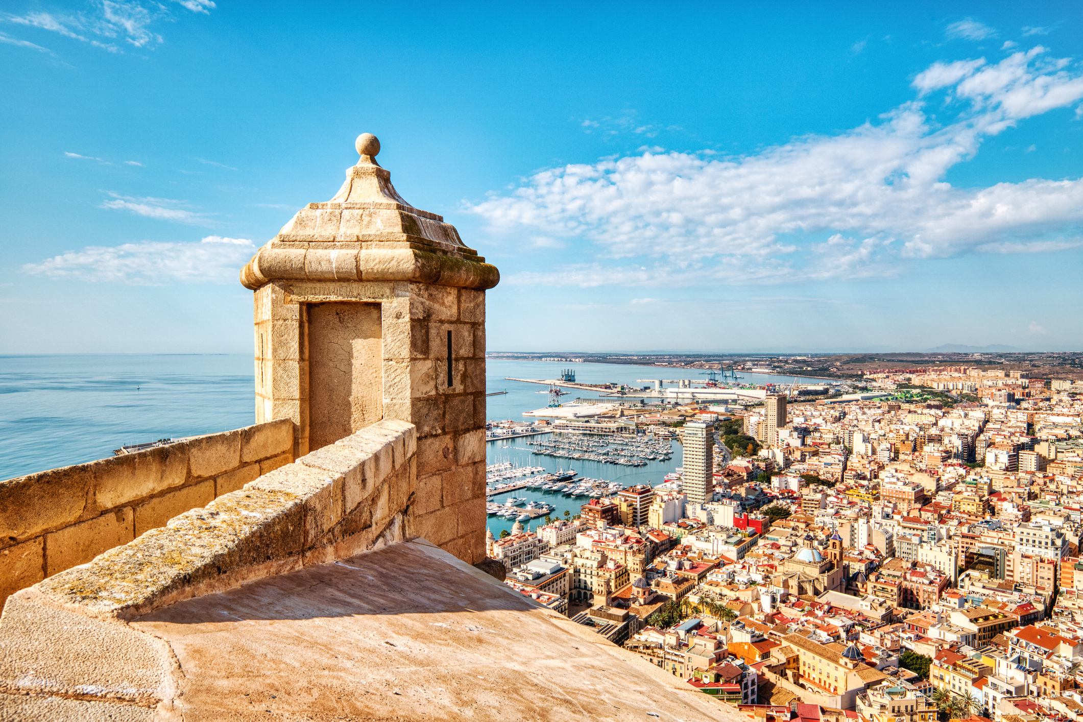 Découvrez 7 sites incontournables autour d’Alicante en voiture de location