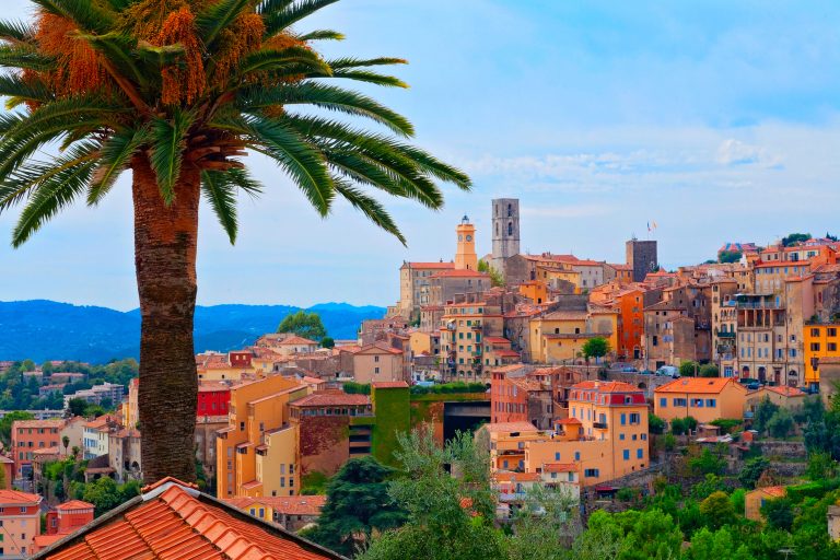 panoramic-view-of-grasse-village-french-riviera-france