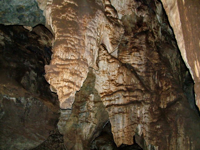 sterkfontein-caves-in-south-africa