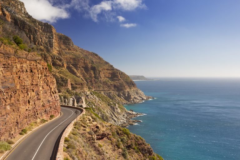 chapmans-peak-drive-near-cape-town-in-south-africa